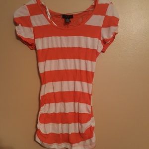 The deb short sleeve tee